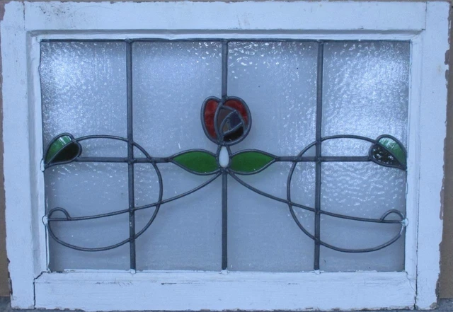 MIDSIZE OLD ENGLISH LEADED STAINED GLASS WINDOW Beautiful Floral 26.5" x 18.75"