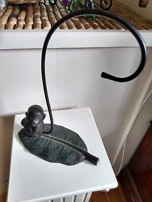 Cast iron Monkey Banana Holder Sitting on Leaf Tail Hanging Hook Made in India