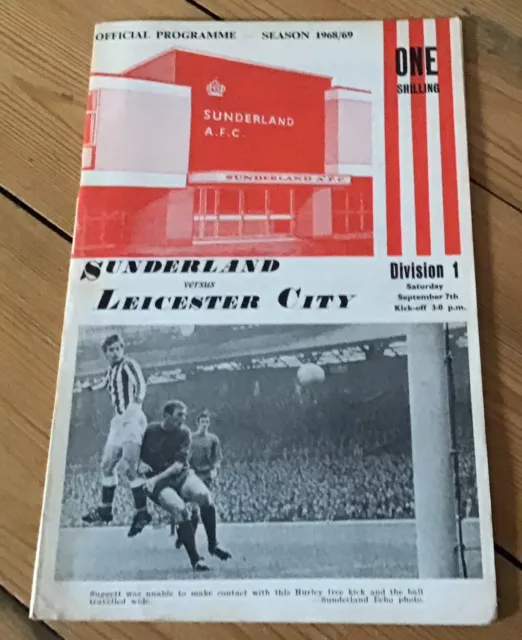 Sunderland v Leicester City - Division One- September 1968 inc Magazine