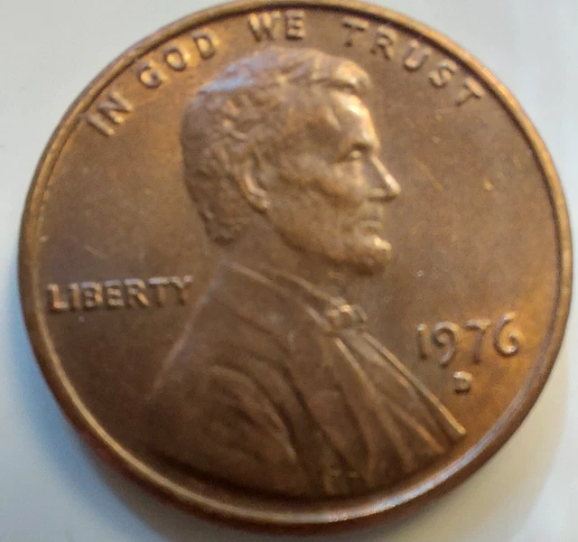US coins: 1976D Lincoln memorial Cent with double die obverse and reverse.