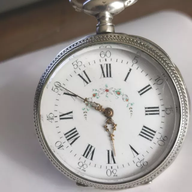 superbe montre gousset à clé  fonctionne diamètre 46