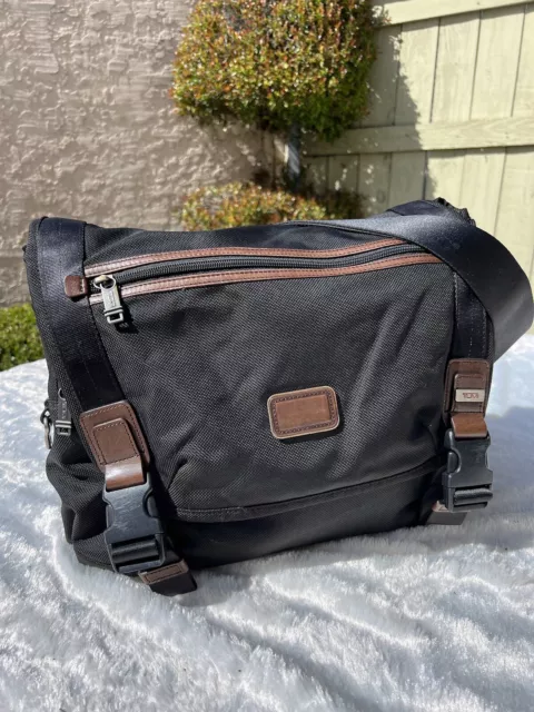 Tumi Alpha Bravo Benning Deluxe ballistic Messenger 14” satchel 22370HKH bag