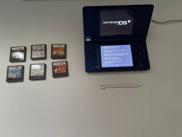 Nintendo DSi Game Console Metallic Blue  + Games Bundle (Pls Read Description)