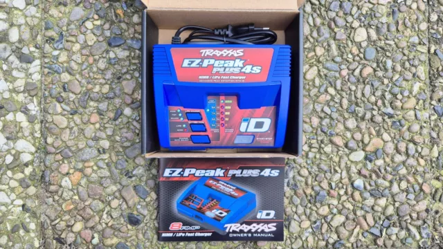 TRAXXAS EZ-Peak PLUS 4S Schnell-Ladegerät 75W 8A NiMh & LiPo Akkus 2-4S