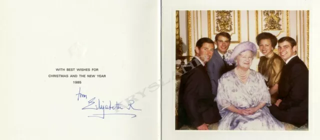 Her Majesty The Queen Elizabeth Ii  Autograph Photo Signed  Photo Rare