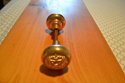1 Set Antique Victorian Eastlake Door Knobs Brass    4 1 3