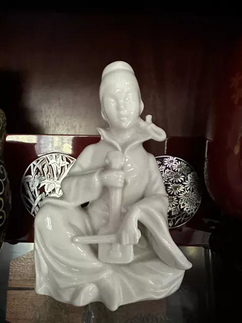 Vintage  Chinese Oriental White Porcelain Statue Figurine