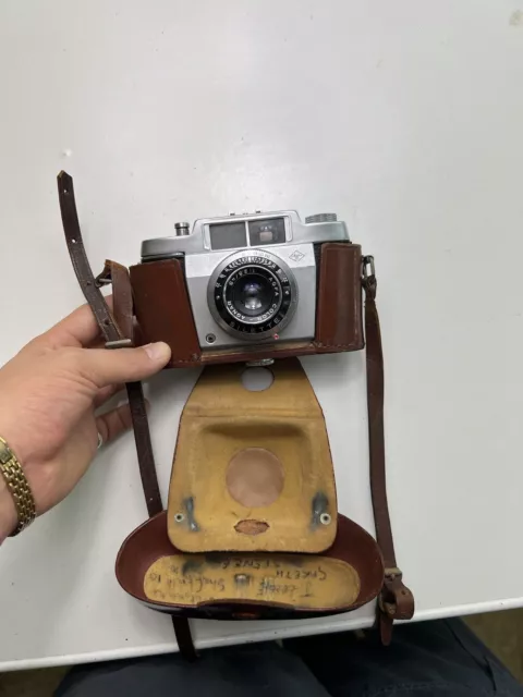Vintage Agfa Silette Camera With Lens And Case. read description