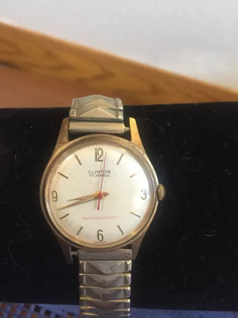 Clinton 17 jewels watch 2025