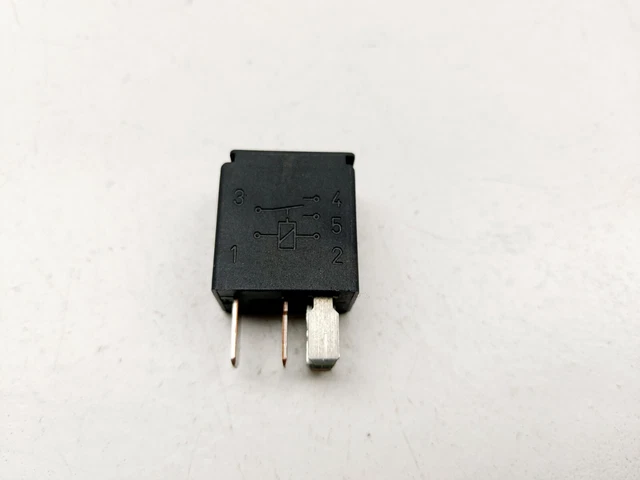 Volvo Xc90 Relay Control Module Unit 5Pin 9441161 2006