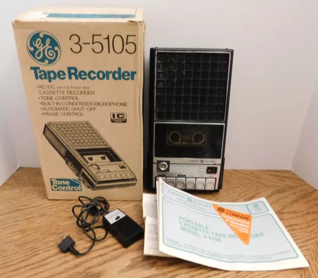 Vintage GE General Electric 3-5105 Cassette Tape Recorder w/ Box