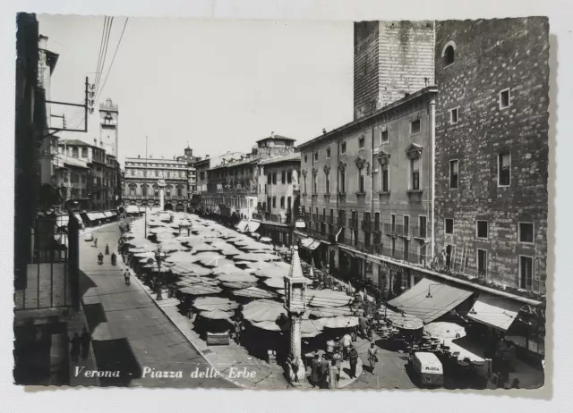 20374 Cartolina - Verona - piazza delle erbe - VG 1959