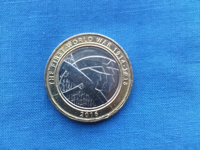 2016  First World War Two Pound Coin