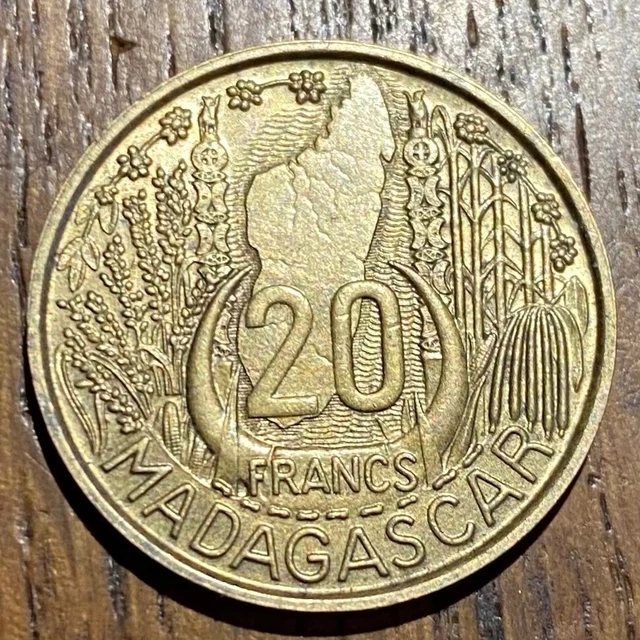 Piece De 20 Francs  1953 Madagascar (1151)