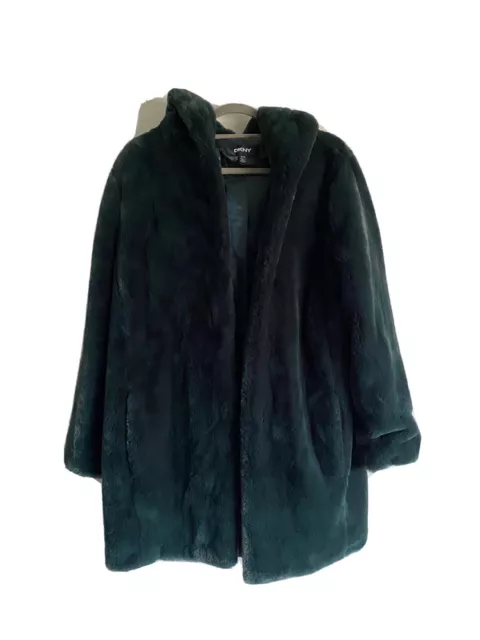 DKNY Super Soft hooded Luxury  Medium Size Green  Faux Fur Coat (New No Tag )!! 3