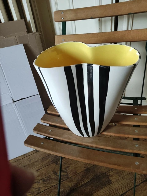 Vase Céramique signé REVERNAY. Sarreguemines