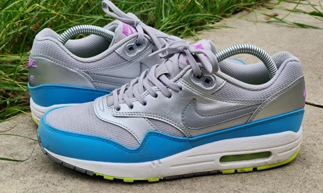 Nike air max 90 current silent store listener
