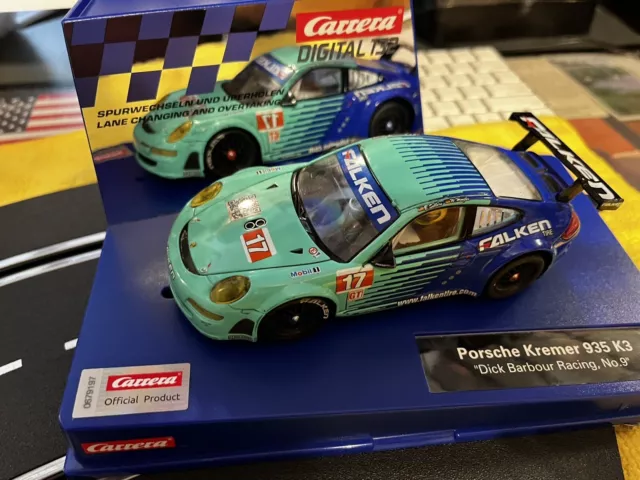 Carrera  digital 132 Porsche GT3 RSR #30642  slot car #17  in display box