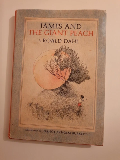 ROALD DAHL JAMES AND THE GIANT PEACH 1961 1st edition, NF book in VG ...
