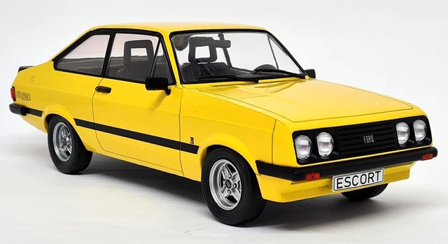 MCG 1/18 - Ford Granada L 2.0 Mk1 signal vert 1975 LHD échelle