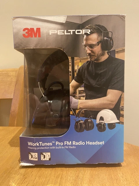 3M peltor Worktunes Pro AM/FM Radio  Headset (HRXS221A)