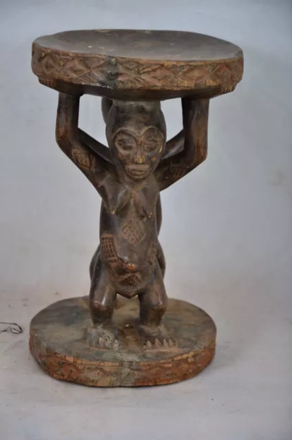 African tribal Art, zande statue from Democratic Republic of Congo.