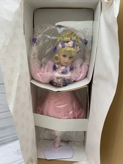 The Heritage Signature Collection Gabrielle Circa 1999 Ballerina Porcelain Doll 2