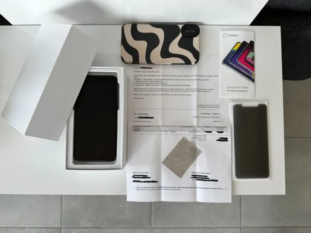 Apple iPhone XS Max - 64 Go - Gris Sidéral (Désimlocké) A2101 | Défaut Écran