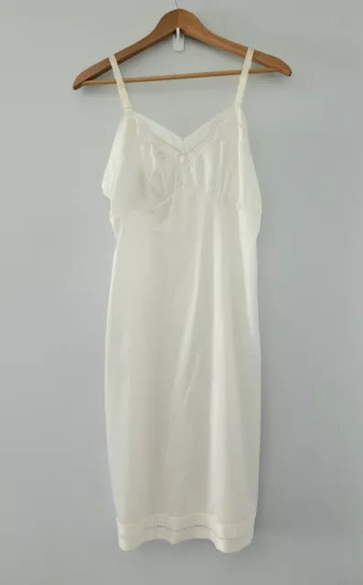 Satin-Sation women's slip size 36 new with tags vintage