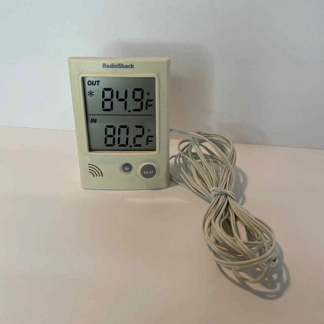 VINTAGE RADIOSHACK INDOOR Outdoor Thermometer Battery Operated 631035