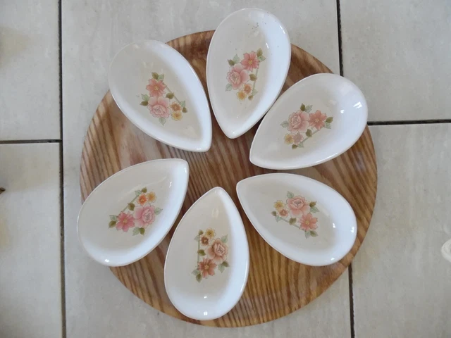 6 COUPELLES À AVOCATS PORCELAINE L'HIRONDELLE 18 cm /9,5 cm EUR 35,99 - FR