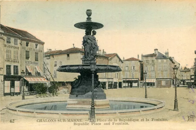CHALONS SUR MARNE Place République et Fountain on the back pub bleavel cotelle cross