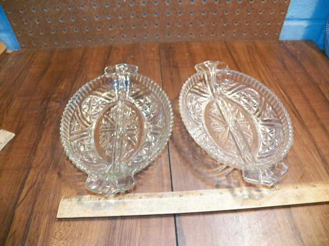 Pair Of ANCHOR HOCKING EARLY AMERICAN PRESCUT Oval Shaped Divided Relish Dishes