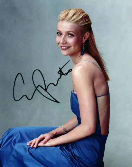 Gwyneth Paltrow autographed 8x10 Picture signed Photo Pic includes COA