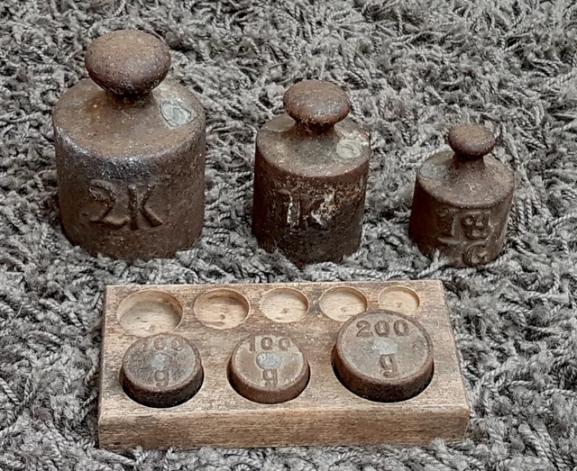 🔥🔥 Antike alte GEWICHTE Punzen KG GUSSWAAGE  WAAGE Balkenwaage Krämerwaage