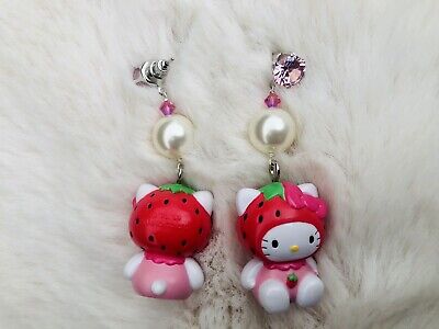 Tarina Tarantino Hello Kitty Strawberry Mascot Pearl Earrings Sanrio Charm TARINA Tarantino Style 