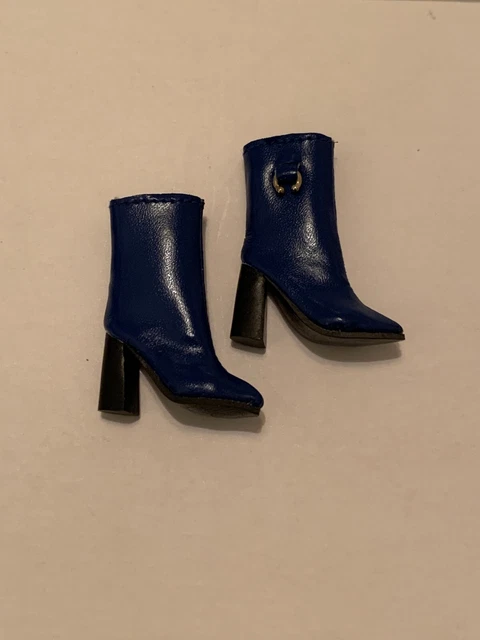 Integrity Toys NuFace Fashion Royalty Beyond This Planet Violain Boots Shoes