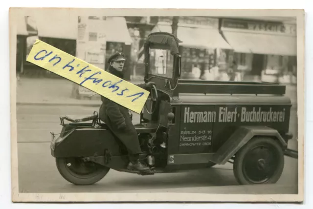 Foto von 1930: Schwerlast-Motorrad mit Werbung Berlin Neanderstrasse 4 Jannowitz