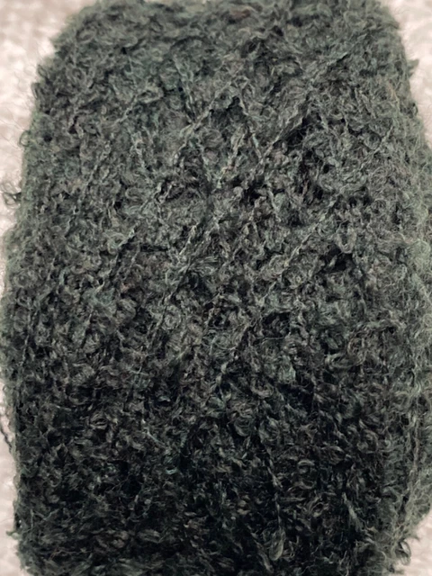 KNITTING CROCHET JOB LOT YARN CAKES 358g BOUCLE FOREST GREEN BUNDLE