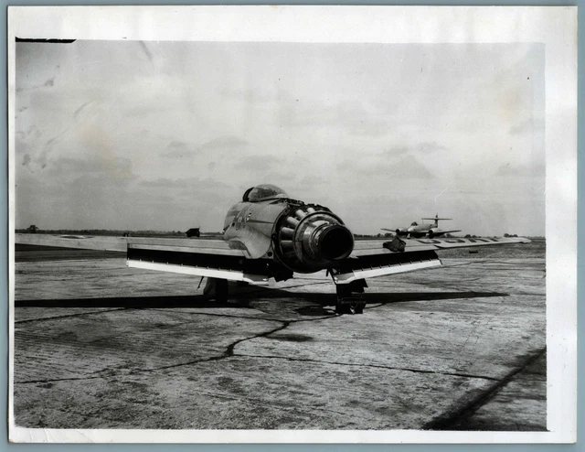 Lockheed P-80 Shooting Star & Meteor Raf Horsham St Faith Norfolk Press Photo 16