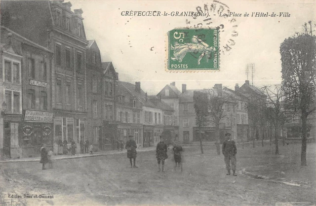 Cpa 60 Crevecoeur Le Grand La Place De L'hotel De Ville