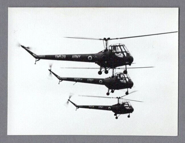 Saunders Roe Saro Skeeter Helicopter Formation Vintage Photo 1