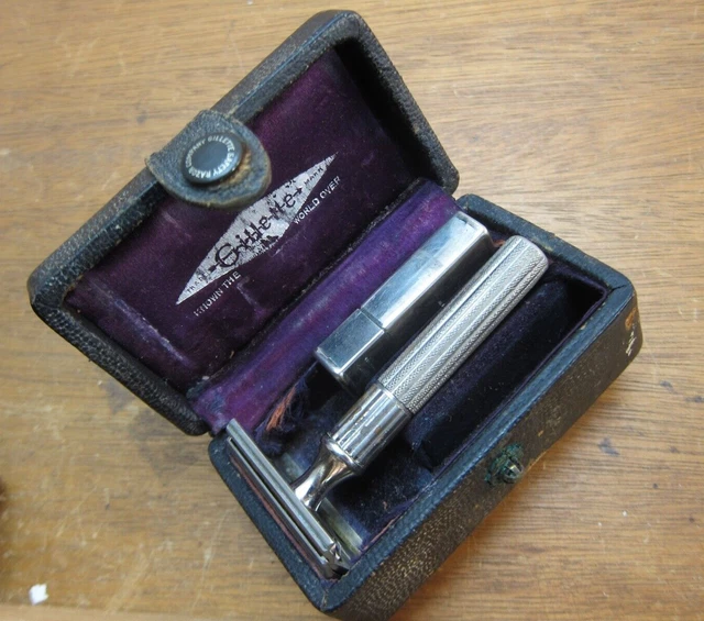 ANTIQUE 1930s GILLETTE COMB DE SAFETY RAZOR : 3 PCS.