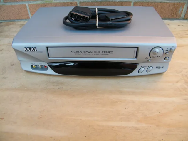 MAGNETOSCOPE NEUF FUNAI 31C-450 LECTEUR ENREGISTREUR K7 CASSETTE VIDEO VHS  VCR + TEL - Cdiscount TV Son Photo