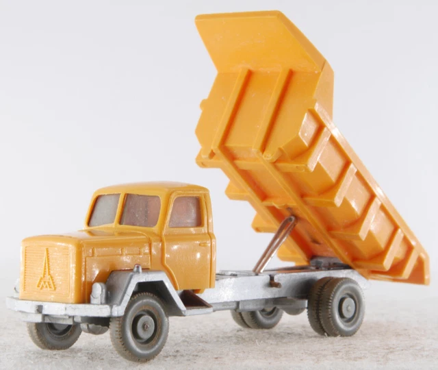 Modèle Réduit H0 (1:87) Bétonnière Magirus Saturn Par Wiking - Neuf En Boîte