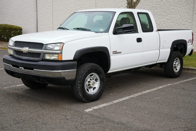 2004 Chevrolet Silverado 2500 4x4 6.6L Duramax Turbo Diesel