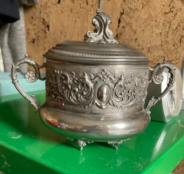 Ancienne timbale en métal argenté des années 1950 - Collection