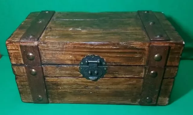 Retro Treasure Chest style Rustic Wooden Storage Box / Hope Chest