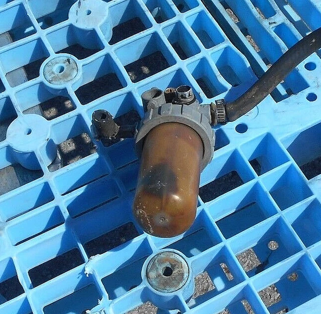 1070 John Deere Filter-fuel AT110626