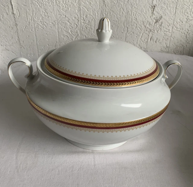 soupiere porcelaine fine pate de limoges chateau chambord modele Beauharnais Tbe
